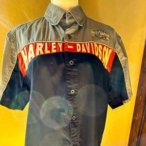 Harley Davidson Men's Button Down shirt